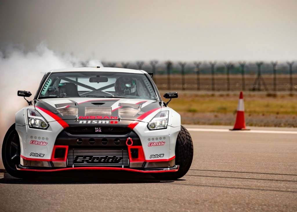 Nissan GT-R World Record for Fastest Drift-1