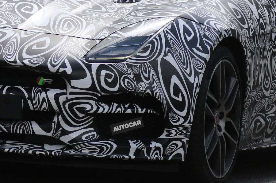 Jaguar F-Type R facelift spy shots-2