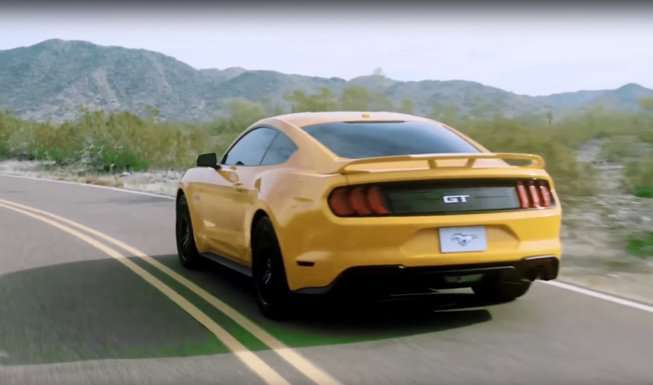 2018 Ford Mustang Facelift-leaked video-2