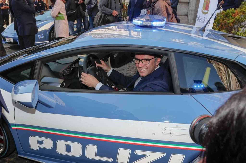 Lamborghini Huracan Police Car-Polizia-Bologna-3