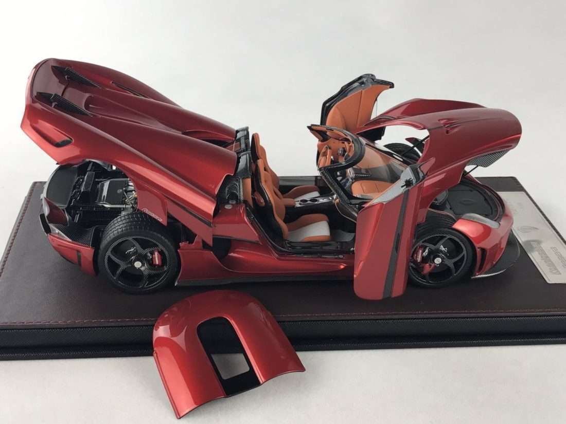 FrontiArt Koenigsegg Scale Models are Painstakingly Detailed