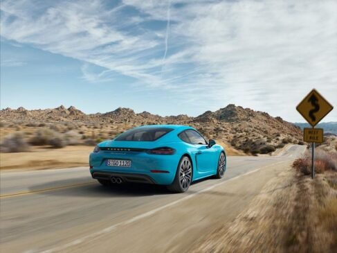 2017 Porsche 718 Cayman-5