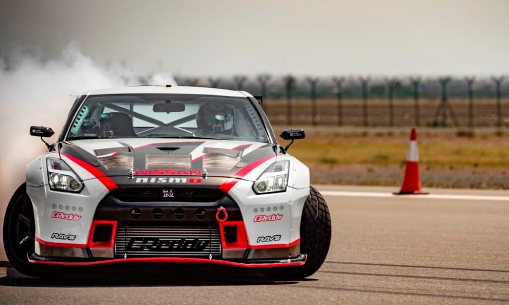 Nissan GT-R Sets World Record Drift at 190 MPH - The Supercar Blog