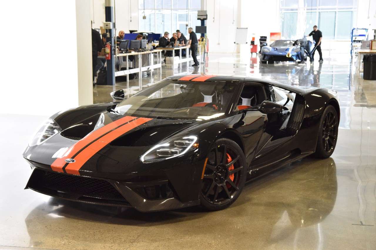 First 2017 Ford GT rolls off assembly line-3