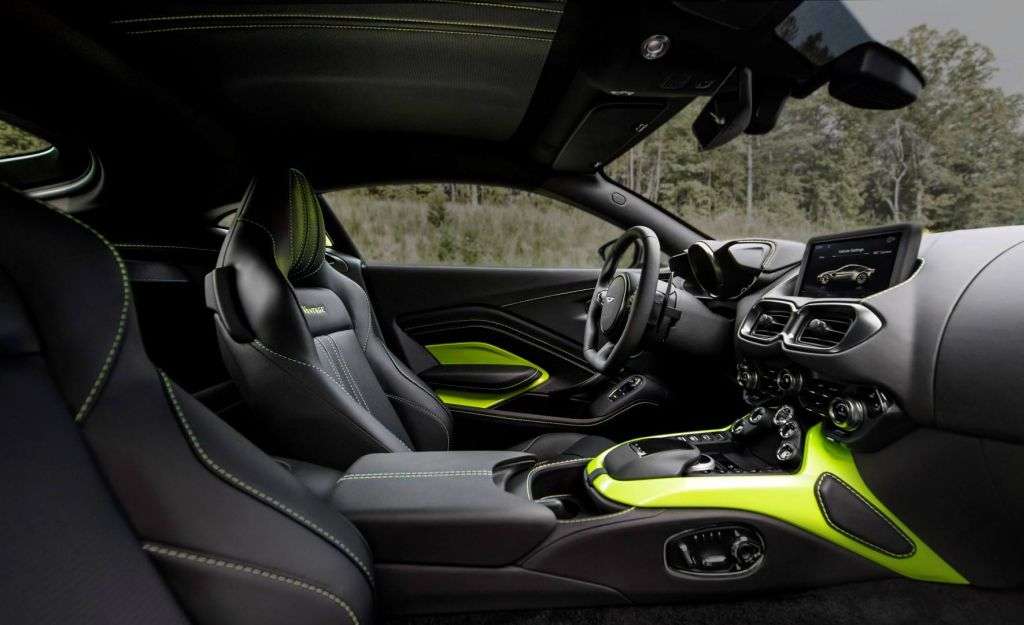 2018 Aston Martin Vantage-interior-1