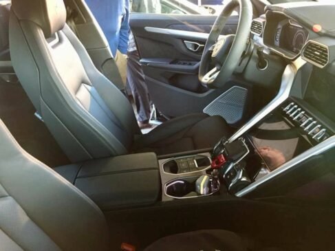 Lamborghini Urus interior leaked - The Supercar Blog