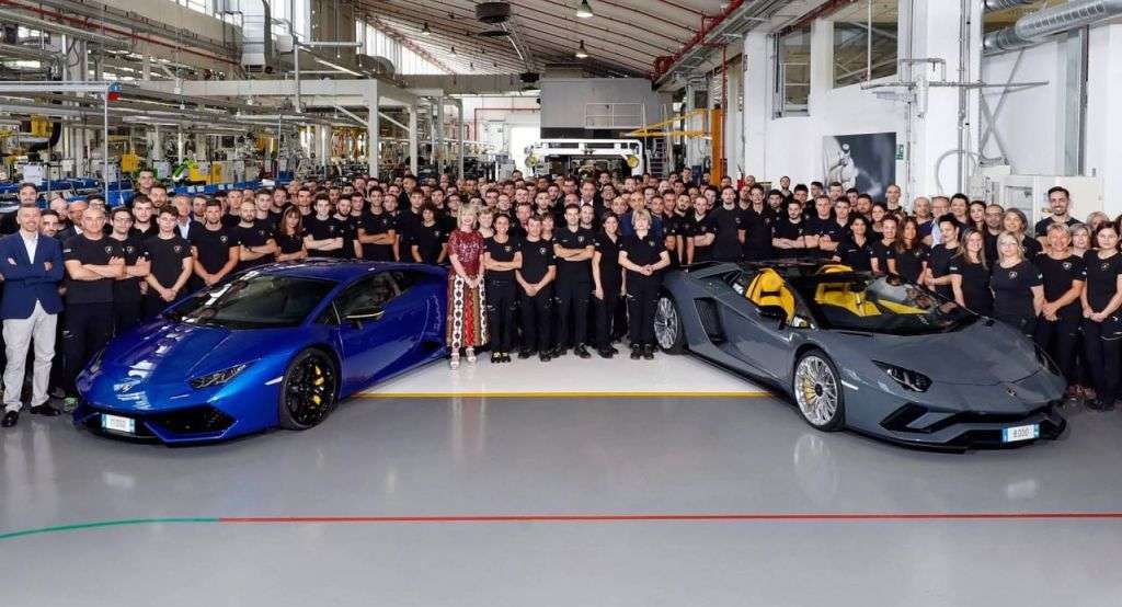 Lamborghini-Aventador-Huracan-sales