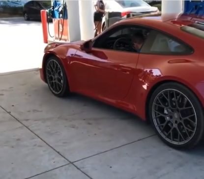 Porsche 911 992 spy shot interior 03