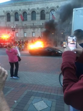 Lamborghini Huracan Performante Spyder Fire 01