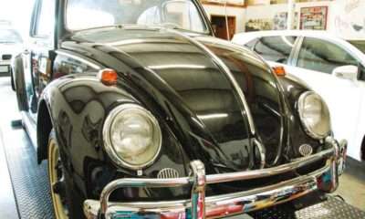 Vintage VW Beetle 3