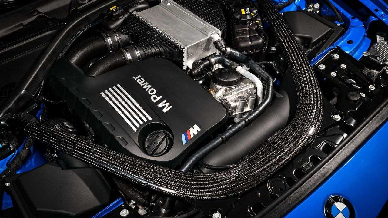 2020 BMW M2 CS-LA Auto Show-5