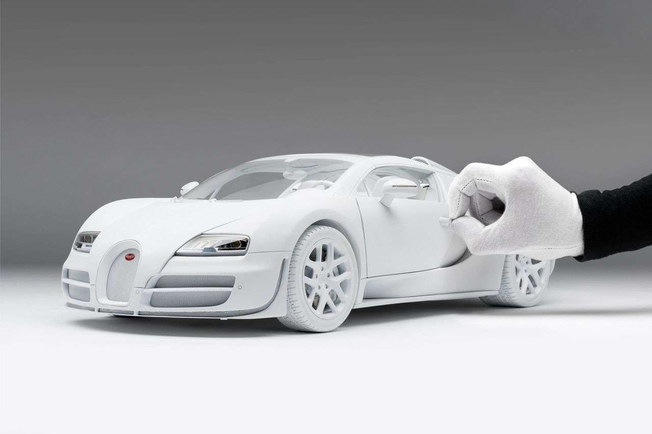 Amalgam Bugatti Veyron Grand Sport Vitesse-scale-model-2