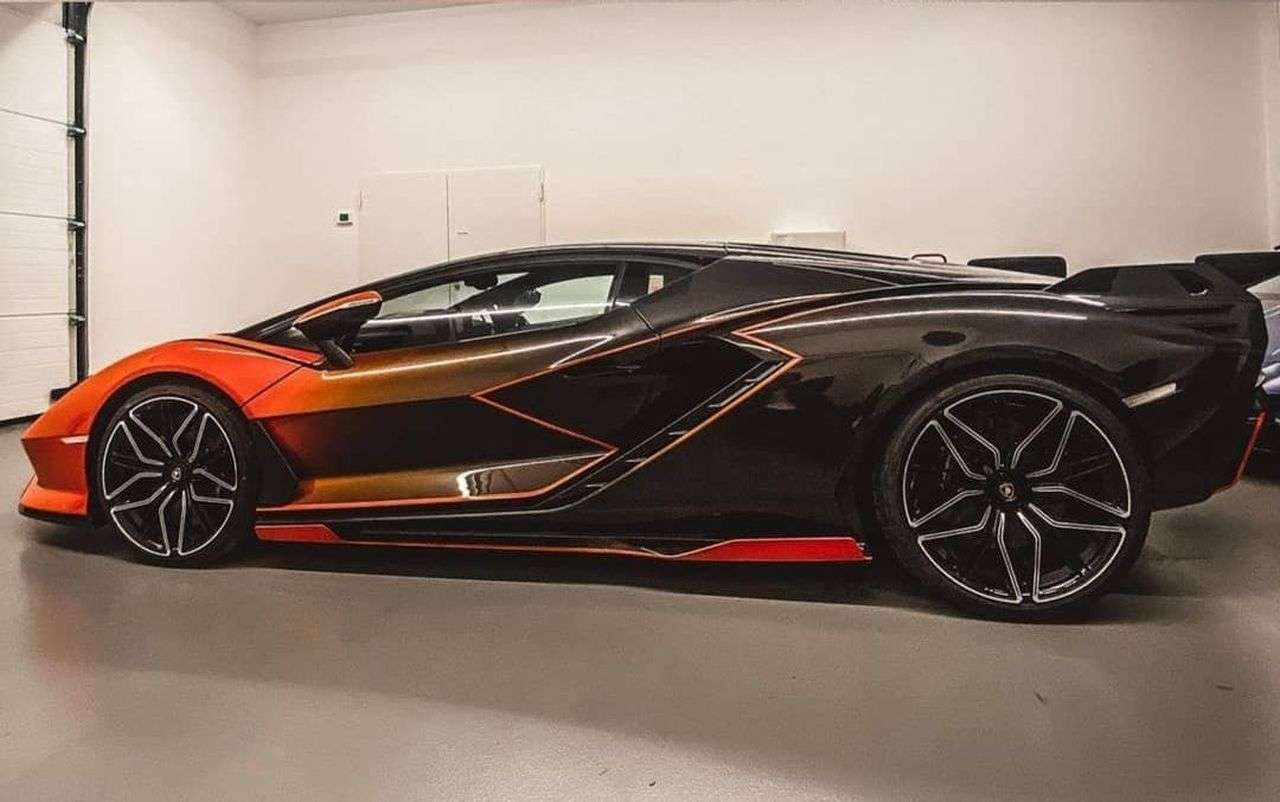 Lamborghini Sian-Orange-Carbon-Ad Personam-2