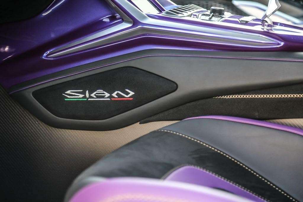 Violet Lamborghini Sian-Qatar Royal-3