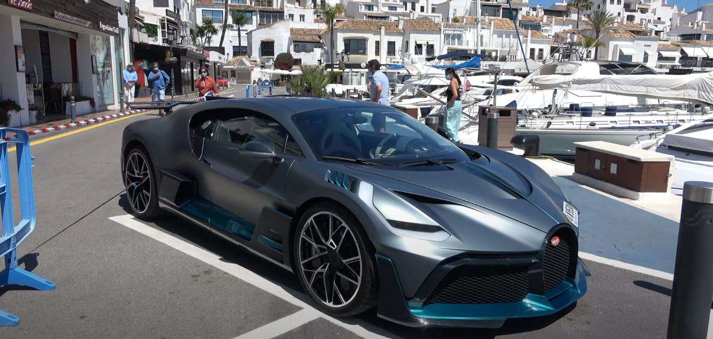 Bugatti Divo-Puerto Banus