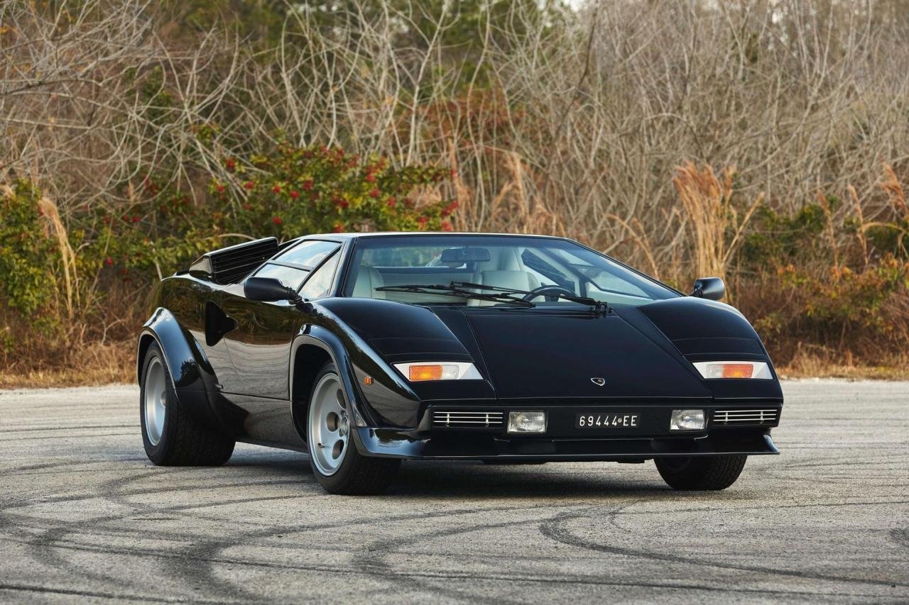 Lamborghini Countach LP400S-Auction-sale-1