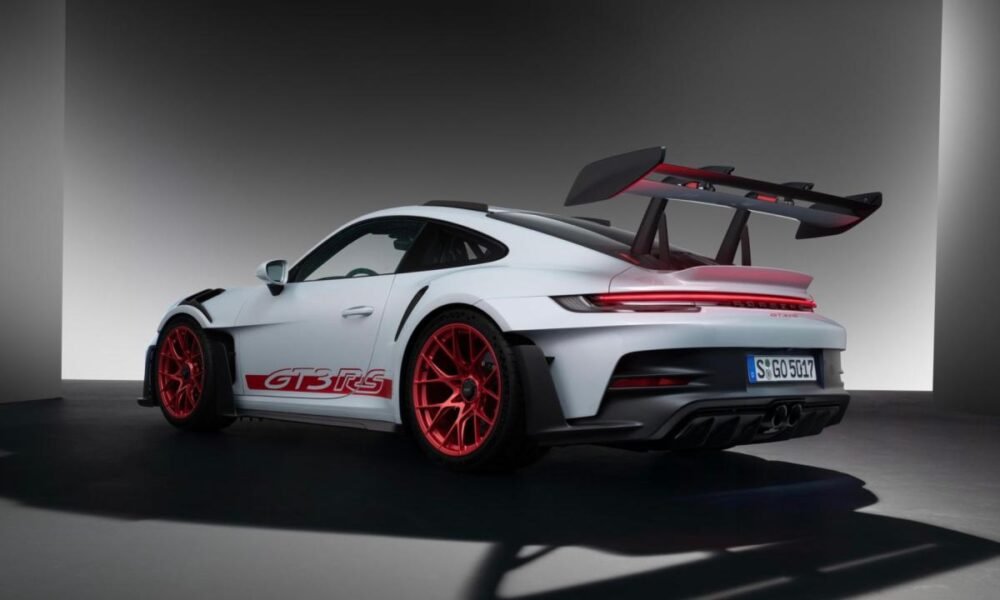Updated Porsche 911 GT3 RS 992.2 spied at the Nurburgring