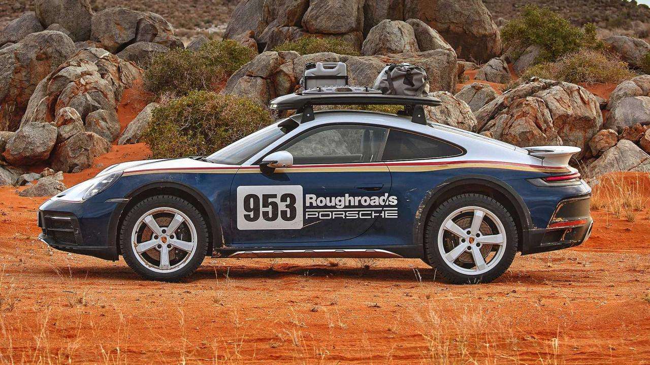 2023 Porsche 911 Dakar-1