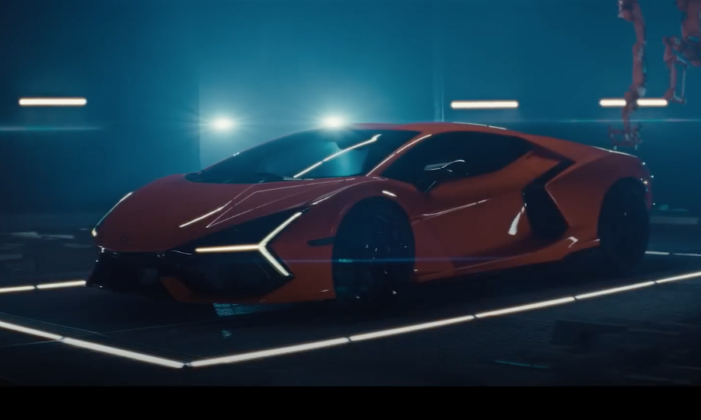 Hybrid Revuelto can still spit flames from the exhaust