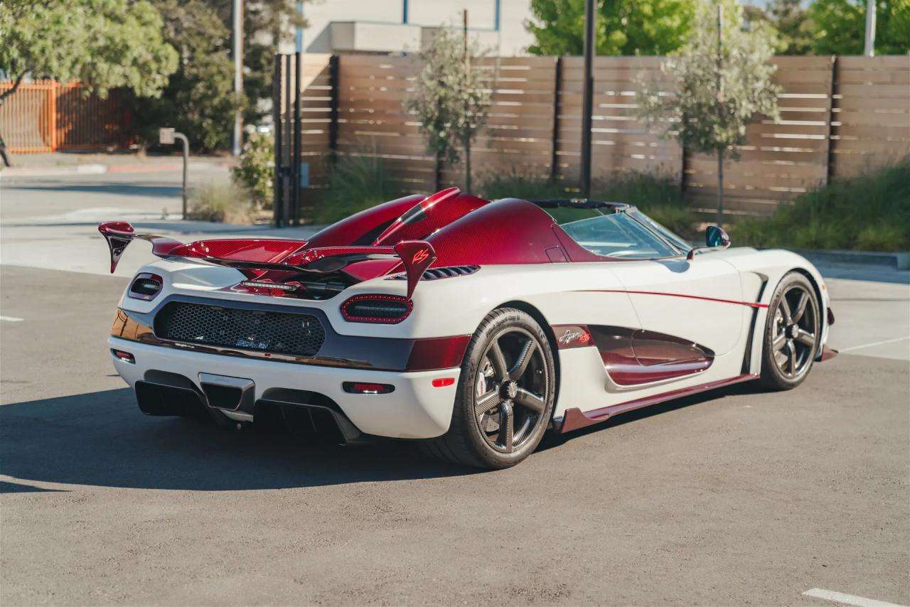 2018 Koenigsegg Agera RS for sale in USA-White-Red Carbon-2