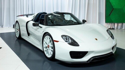 Porsche-918-Spyder-The-White-