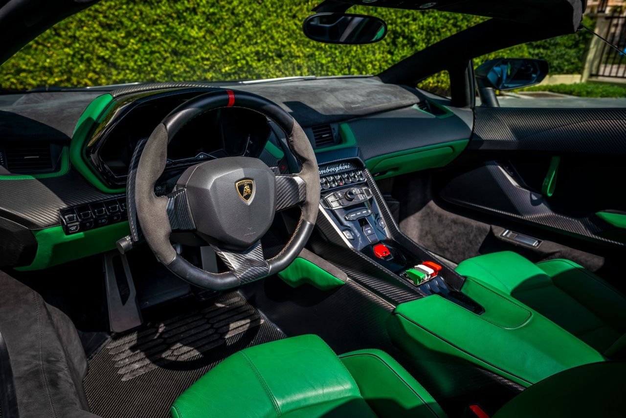 Lamborghini Veneno Interior 360 View