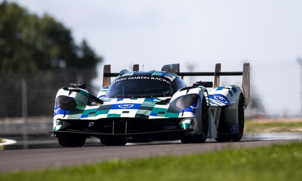 Aston Martin Valkyrie AMR-LMH hypercar makes its track debut
