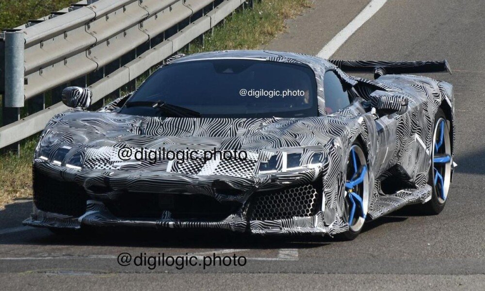 Ferrari may reveal the LaFerrari successor (F250) on October 17