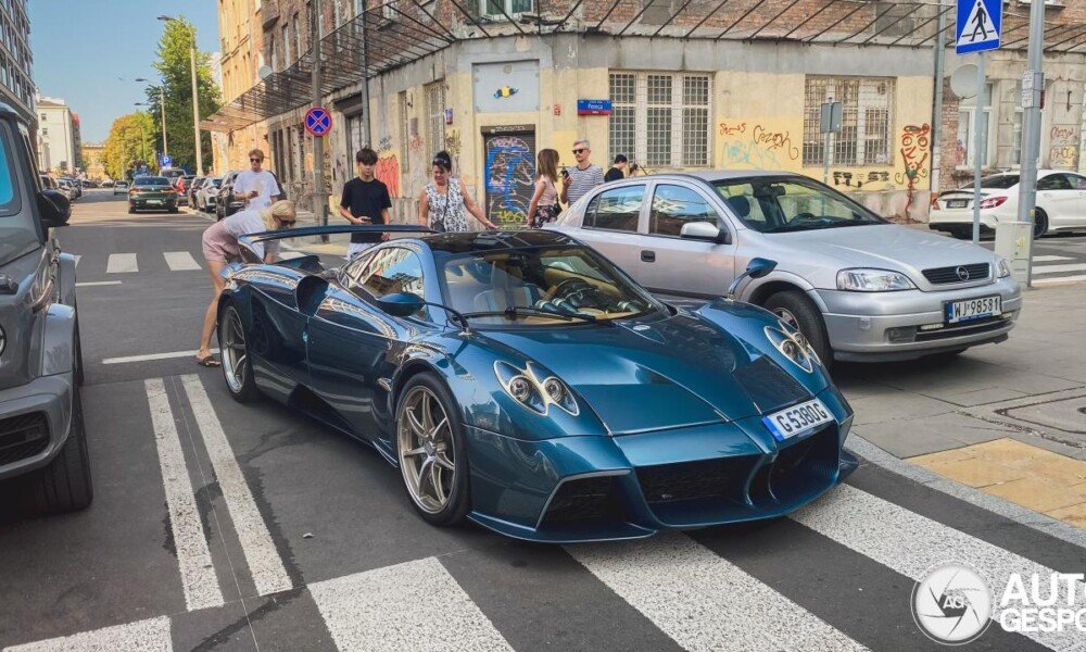 One-off Pagani Huayra Epitome spotted in Poland One-off Pagani Huayra Epitome spotted in Poland