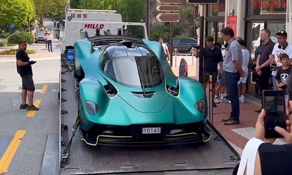 Fernando Alonso’s Aston Martin Valkyrie breaks down in Monaco Fernando Alonso’s Aston Martin Valkyrie breaks down in Monaco
