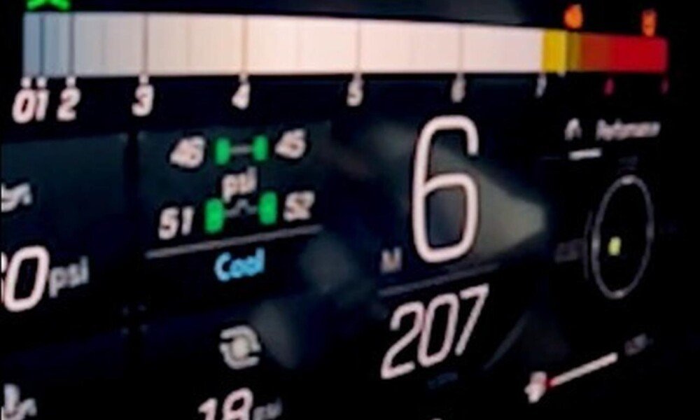 Chevrolet Corvette ZR1 top speed run teased ahead of Nurburgring lap Chevrolet Corvette ZR1 top speed run teased ahead of Nurburgring lap