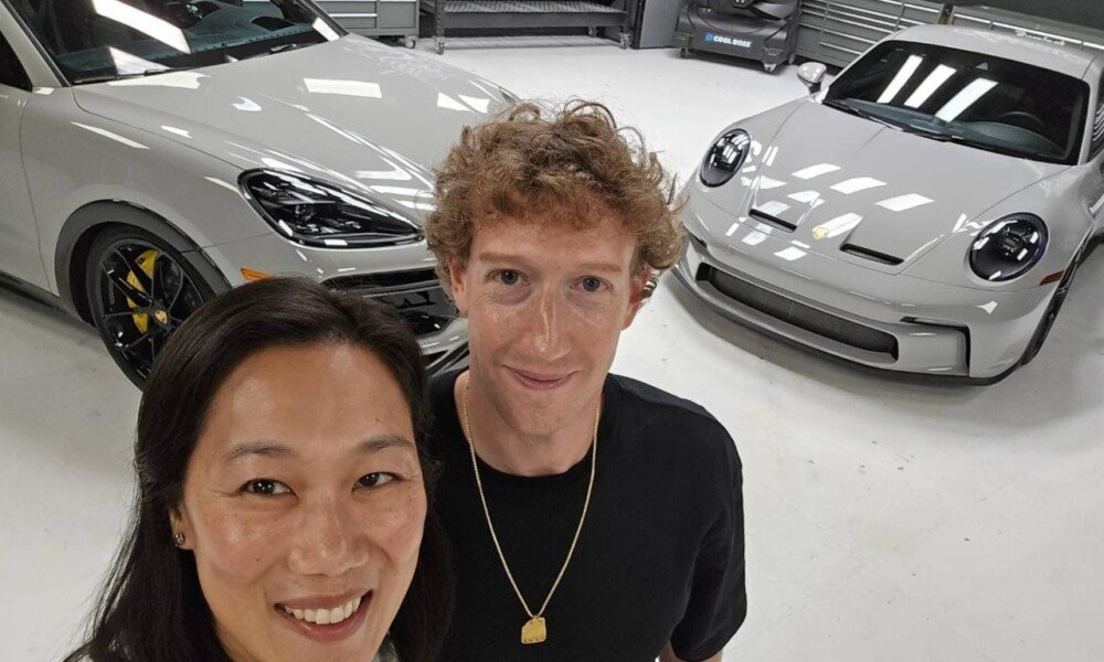 West Coast Customs builds Porsche Cayenne minivan for Mark Zuckerberg’s wife West Coast Customs builds Porsche Cayenne minivan for Mark Zuckerberg’s wife