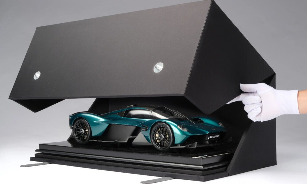 Aston Martin Valkyrie 1:8 scale model costs as much as a Mazda MX-5