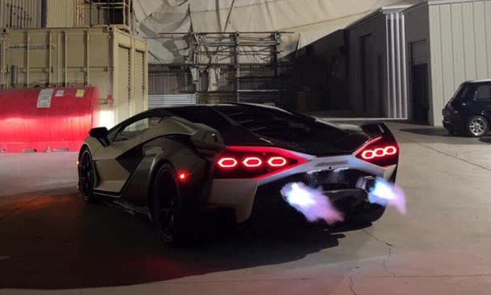 World’s first Lamborghini Sian fitted with a fire-breathing Gintani exhaust