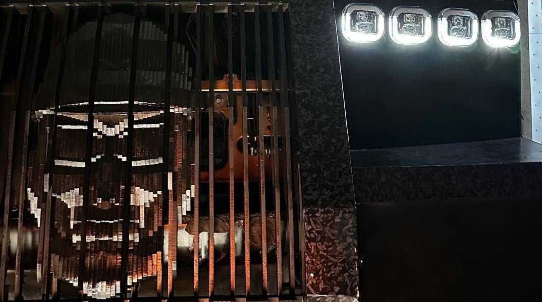 DARTZ PROMBRON BLACK STALLION CLV PLATINUM (1)