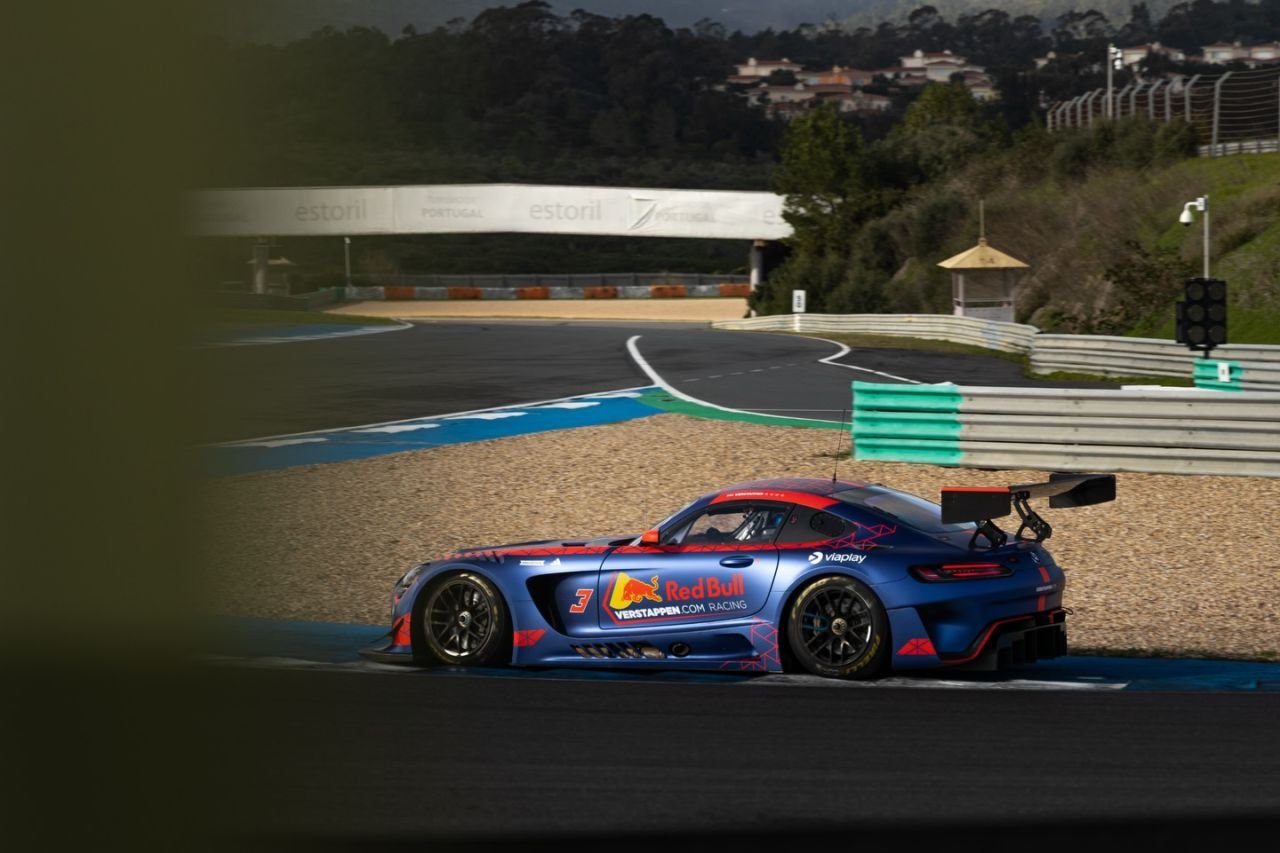 Max Verstappen-Mercedes-AMG GT3-Estoril-test