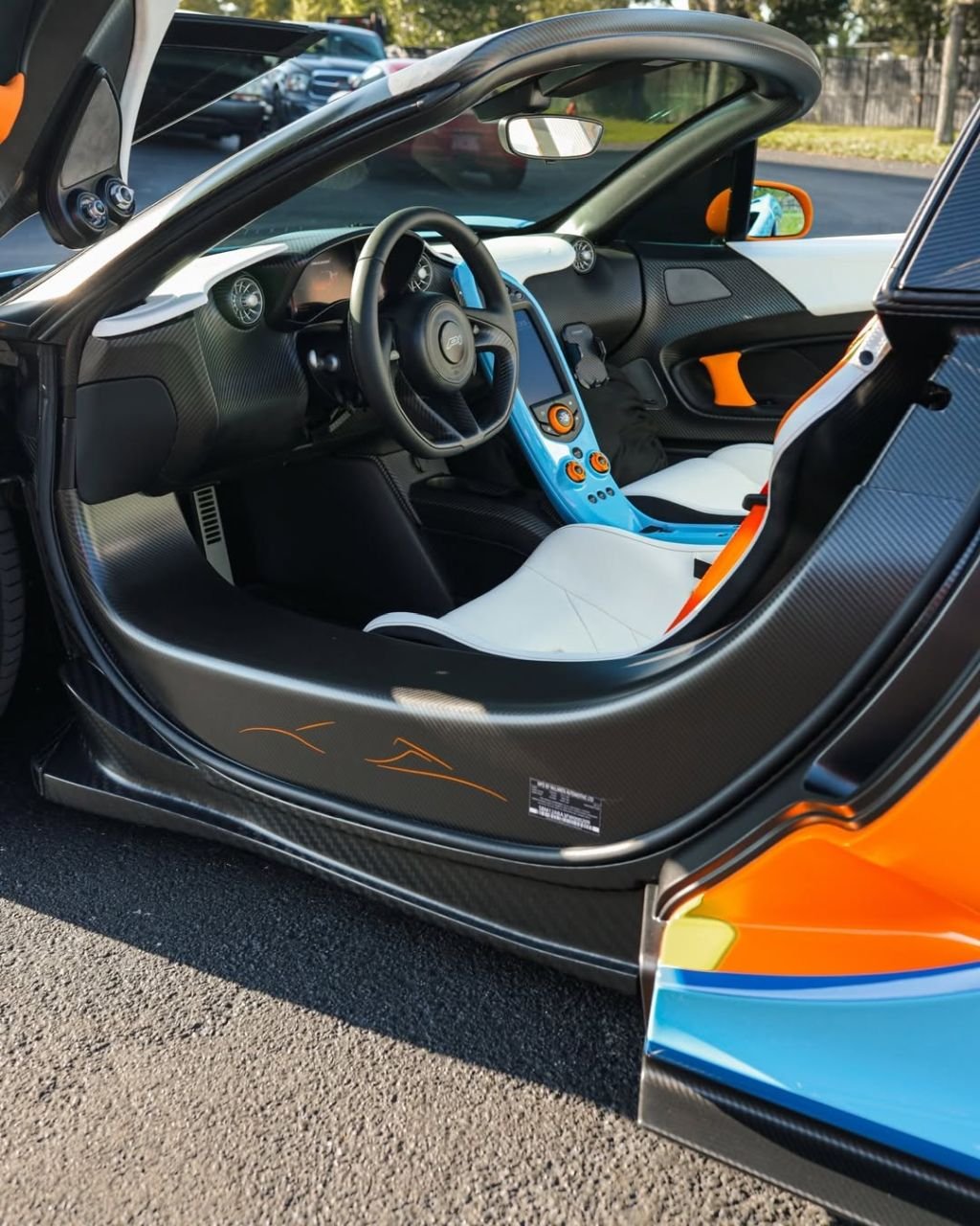 Mclaren P1 Spider Lanzante Gulf Livery for sale-3