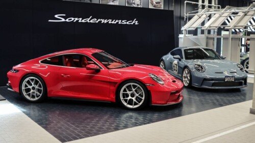 【未開封】ポルシェ 911 S Troutman&Barnes ケース割れのみ Posche-911-ST-1724-1-500x280.jpg