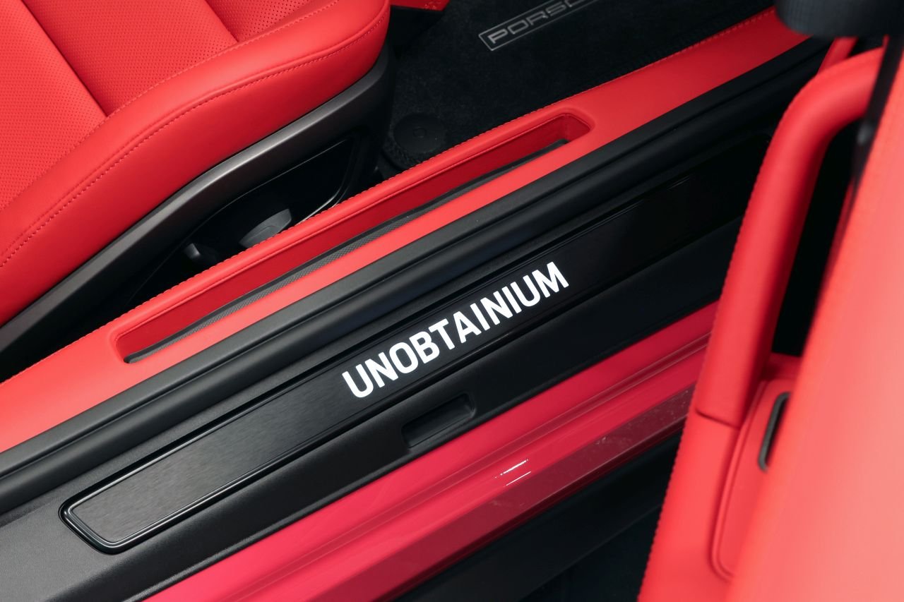 Porsche 911 ST 1724-3