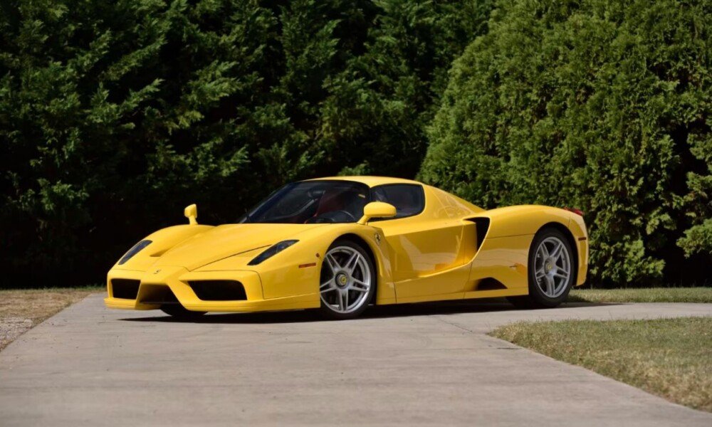 Ferrari Enzo sells for a record .9 million at auction