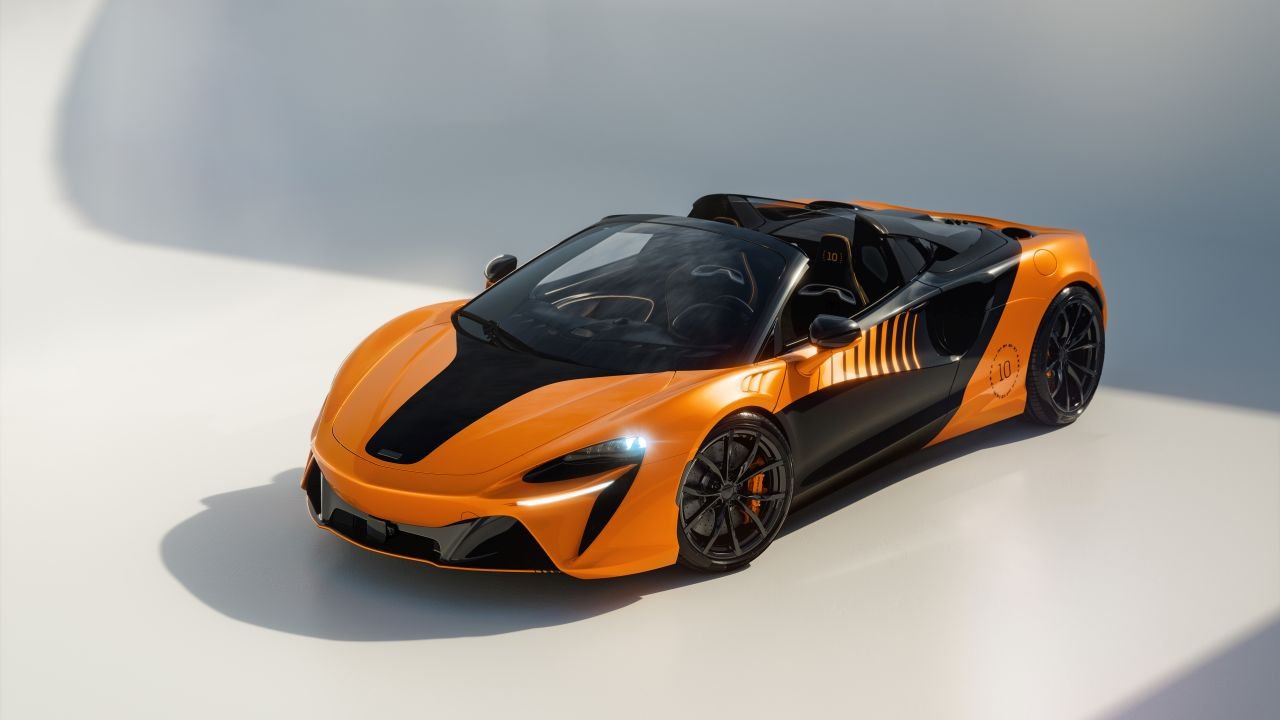 McLaren Artura Spider MCL39 Championship Edition-4