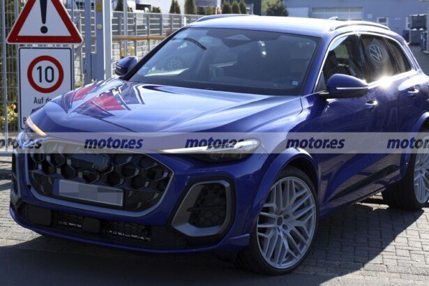 2028 Audi RS Q5 spy shot-front
