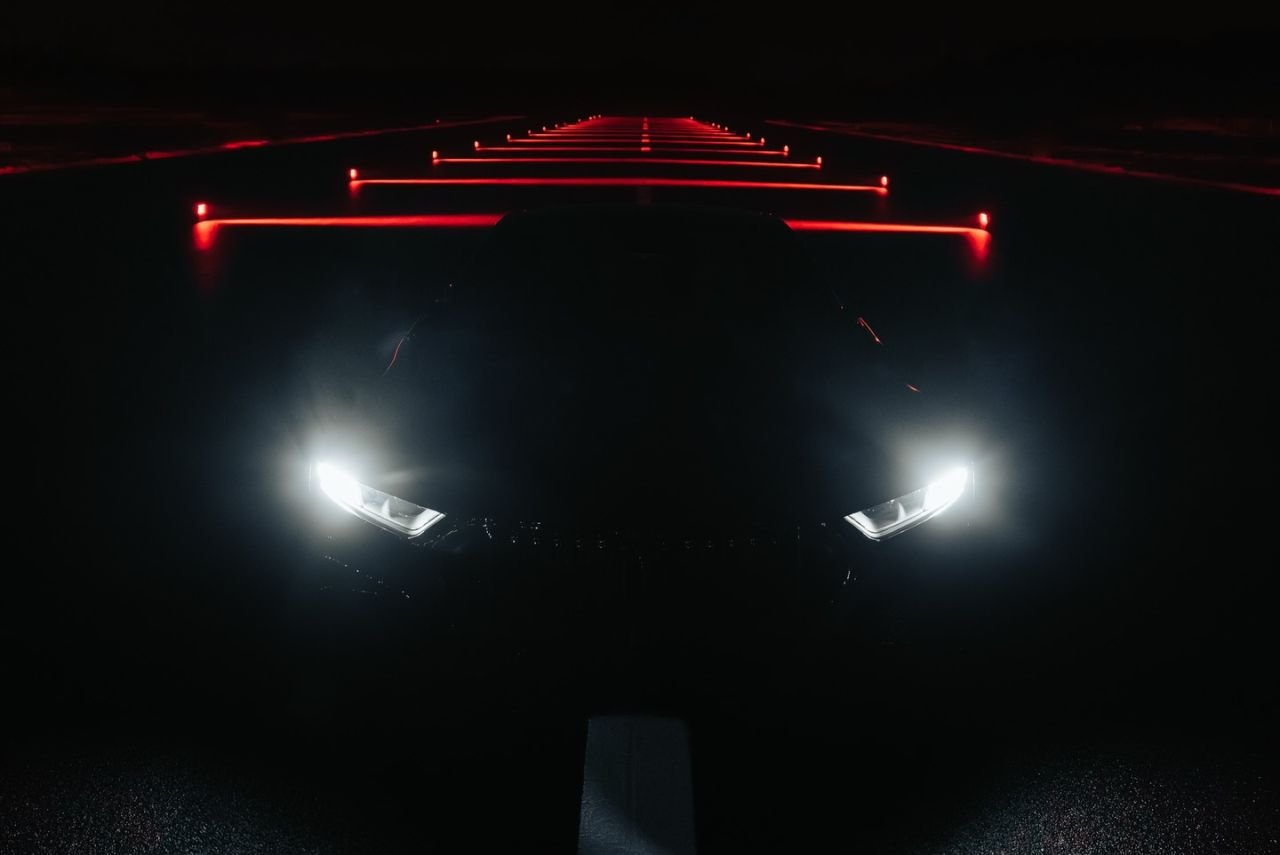 Brabus Bodo V12 teaser-1