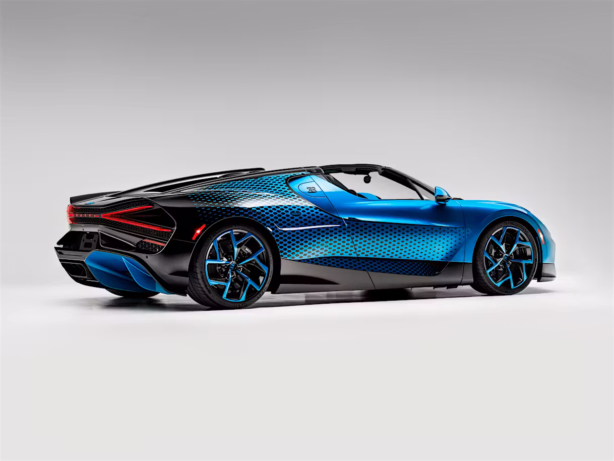 Bugatti W16 Mistral 'Fly Bug' rear quarter
