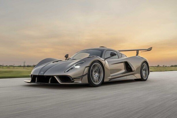 Hennessey Venom F5 Revolution LF