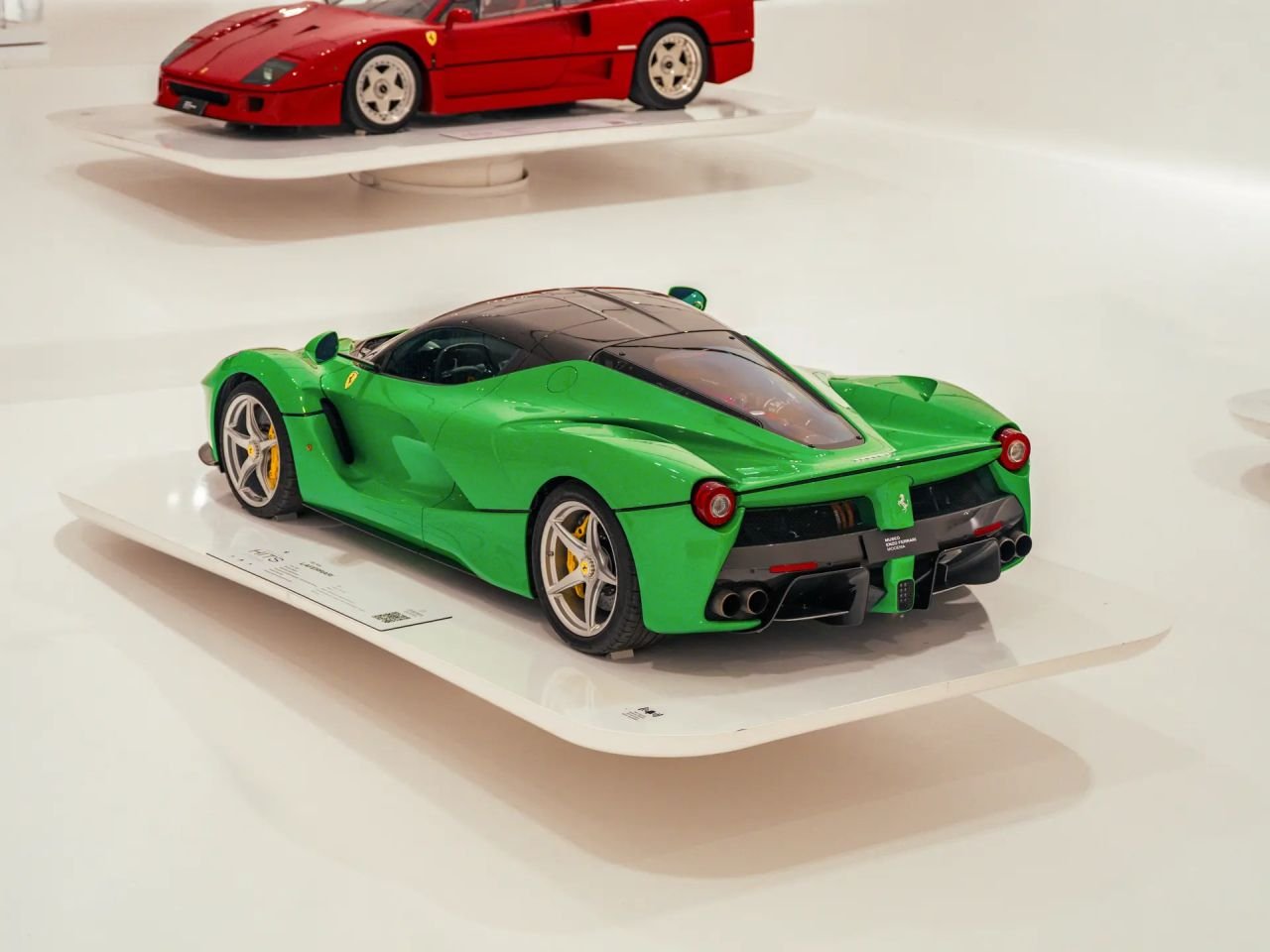 Jamiroquai Signal Green LaFerrari auction-2
