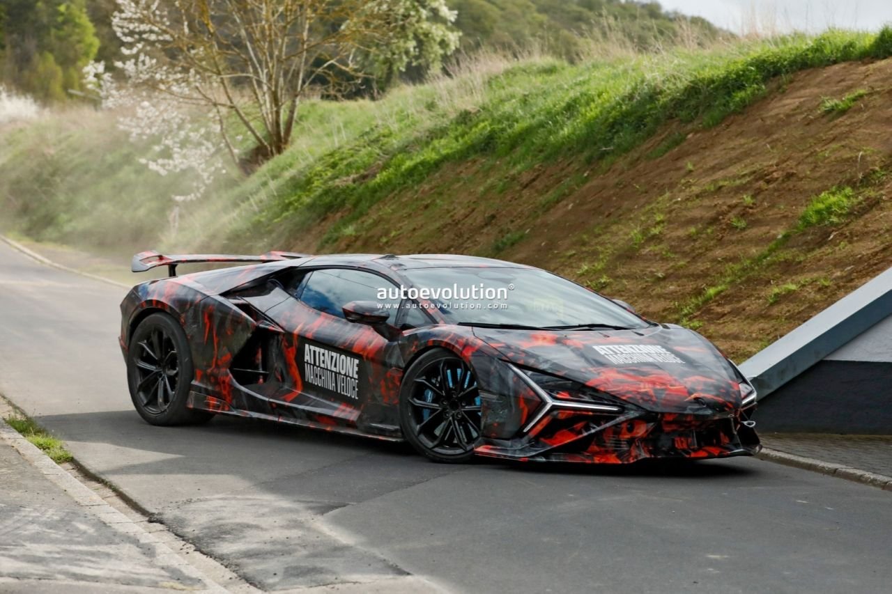 2027 Lamborghini Revuelto SV test mule spied, reveals a few key details ...