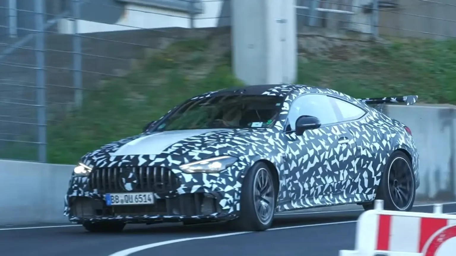 mercedes-amg-cle-63-coupe-spied
