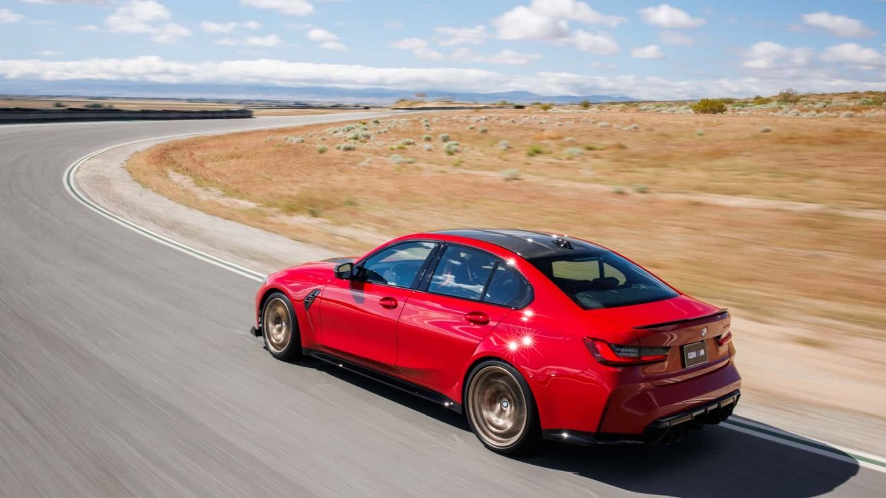 2027-bmw-m3-cs-manual-2