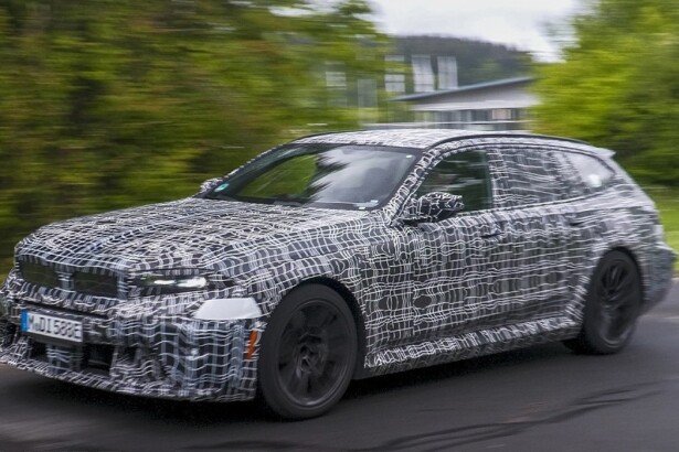 2027 bmw m5 touring facelift spy shot